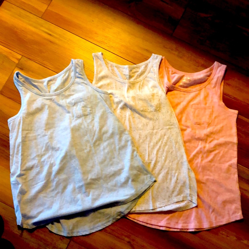 Set of justice tank tops